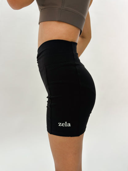 MID Ruched Waist Short