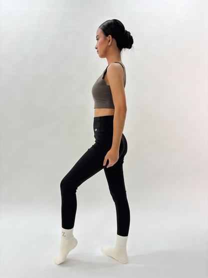 BASE Straight Legging