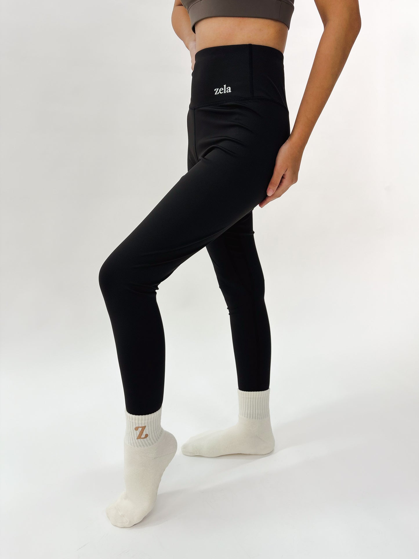 BASE Straight Legging