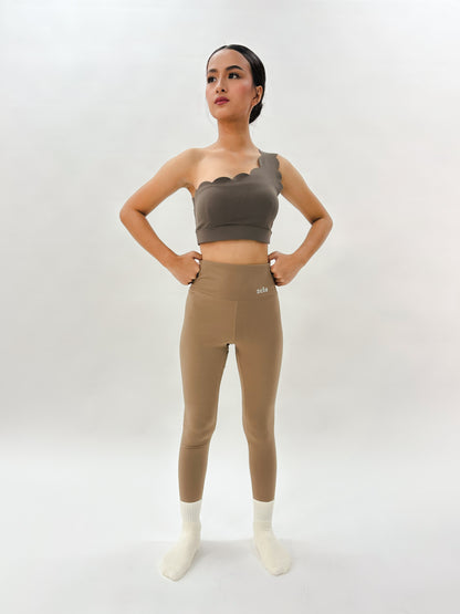 BASE Straight Legging